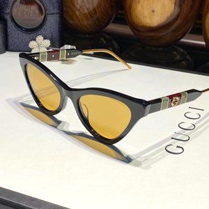 NEW Gucci Gg0597s - 004 Cat Eye Web Sunglasses